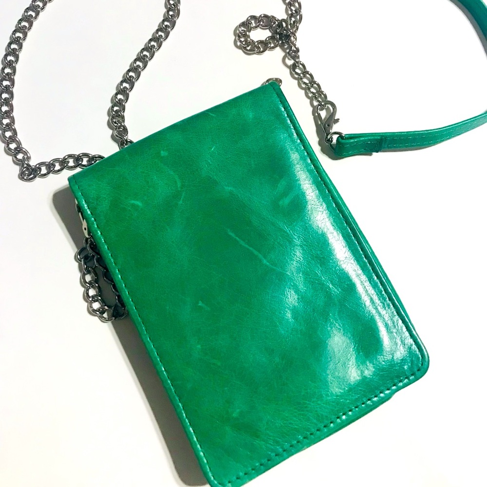 HOBO The Original Leather Wallet with Removable Crossbody Strap Green